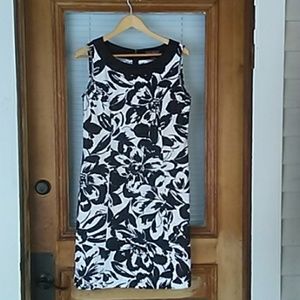 Jessica Howard black & white floral dress